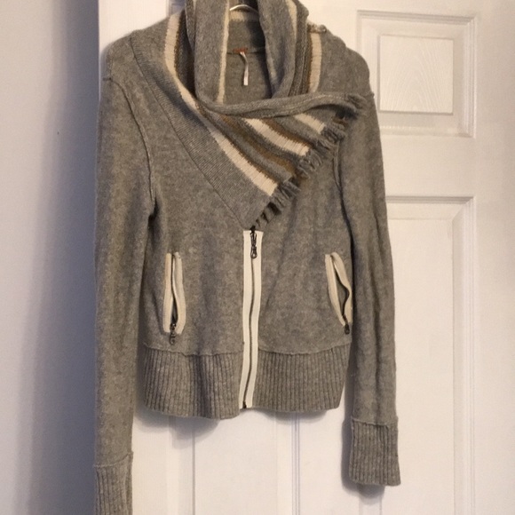 Free People cardigan - Picture 1 of 3